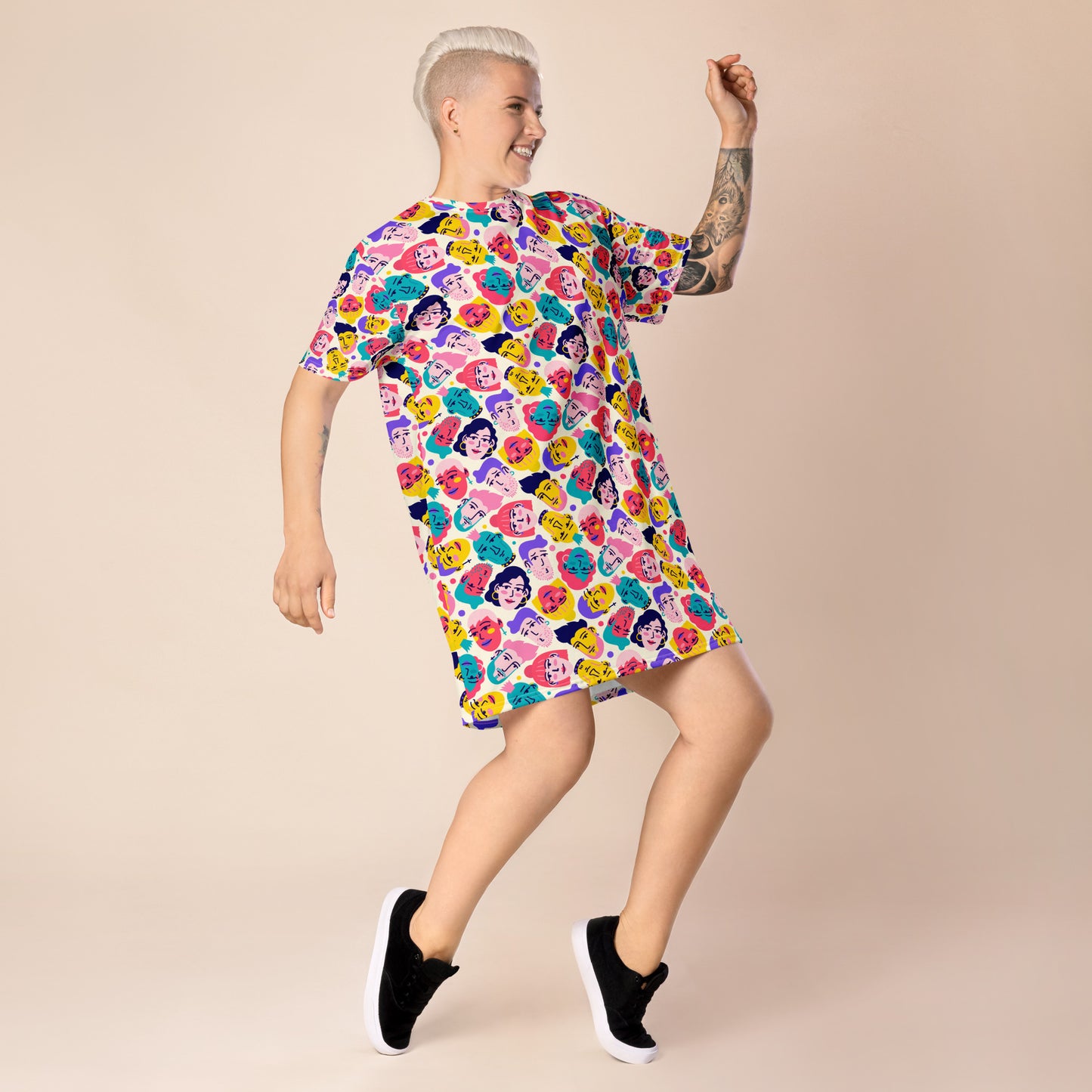 T-shirt dress with Crazy People Print