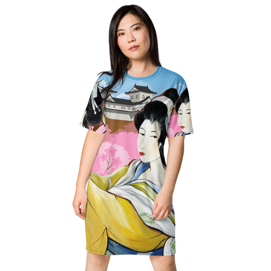 Temple Beauty T-shirt dress