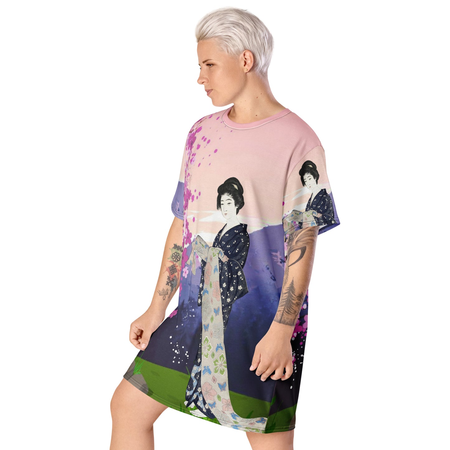 Birds View T-shirt dress