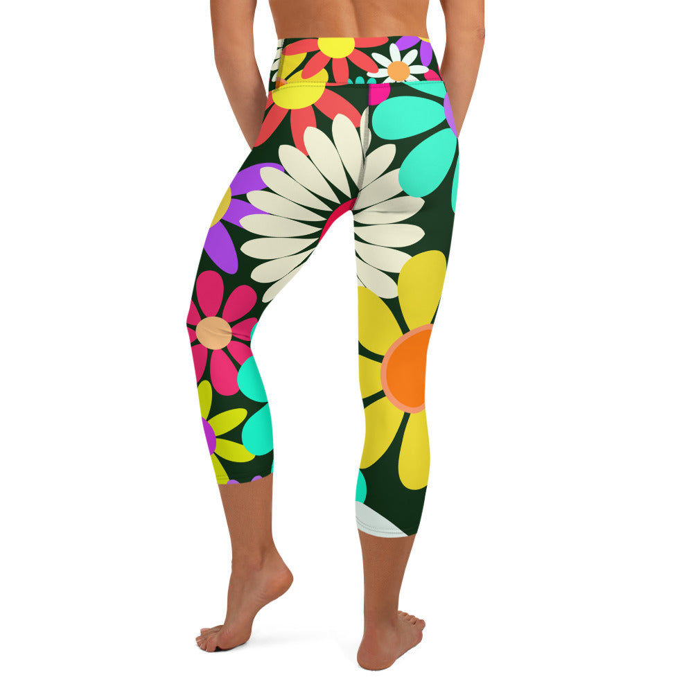 Yoga Capri Leggings with Psychedelic Daisy Print